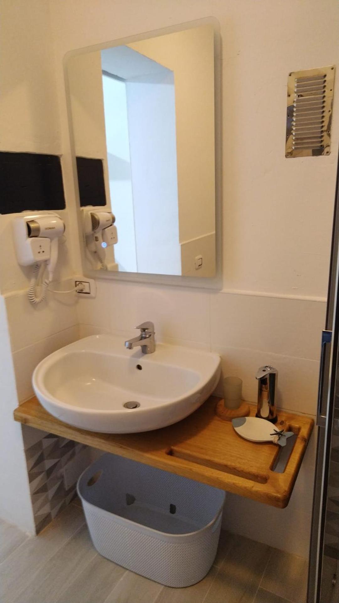Flamingo Guest House- Rooms Olbia Quarto foto